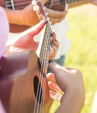 English + Ukulele